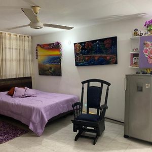 Estudio Deluxe con Cama Queen